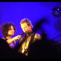Jonny sings